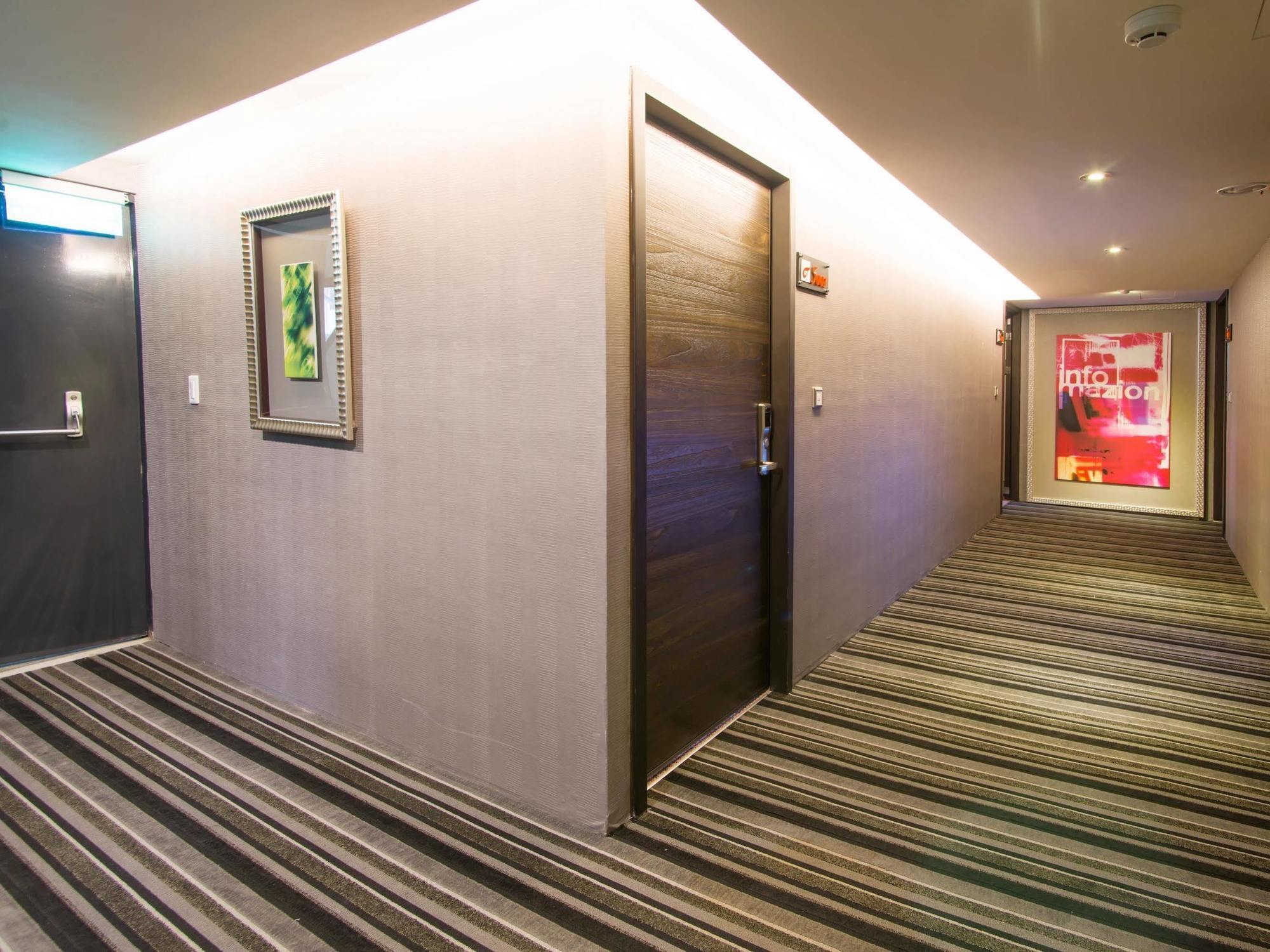 Ren Mei Fashion Hotel Taichung Exterior photo