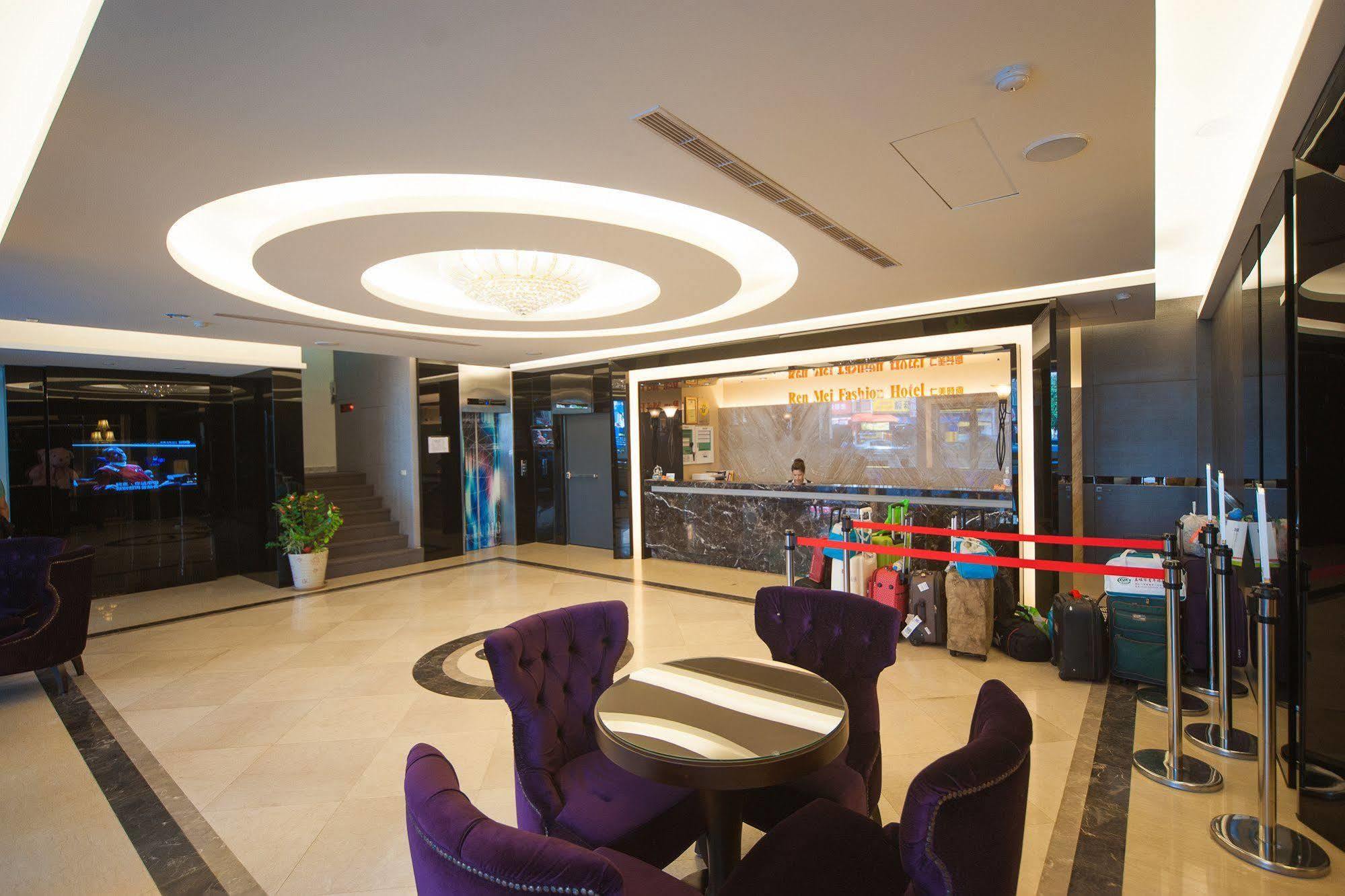 Ren Mei Fashion Hotel Taichung Exterior photo